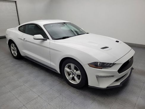 Used 2019 Ford Mustang Coupe RWD image 11