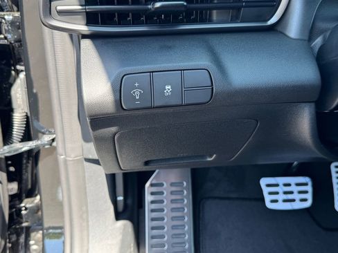 New 2026 Hyundai Elantra Sport FWD image 23