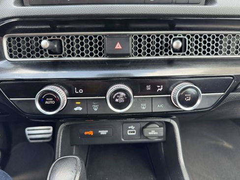 Used 2023 Honda Civic Sport image 33