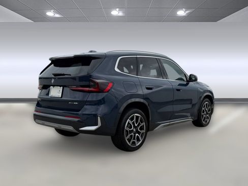 Used 2026 BMW X1 xDrive28i AWD/4WD image 8