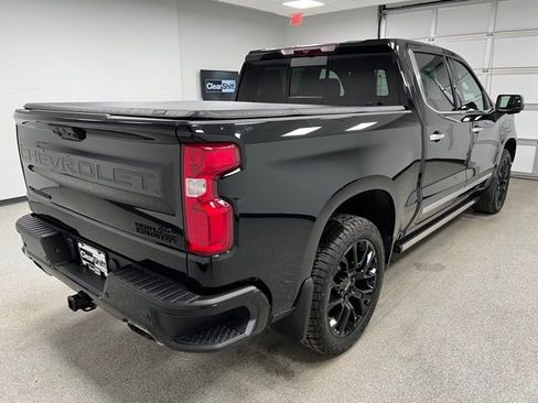 Used 2023 Chevrolet Silverado 1500 High Country w/ High Country Premium Package AWD/4WD image 10