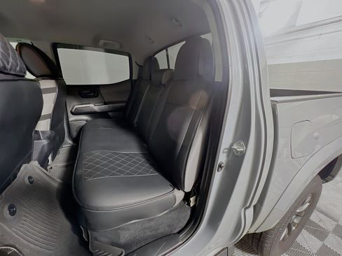 Used 2021 Toyota Tacoma SR5 image 28