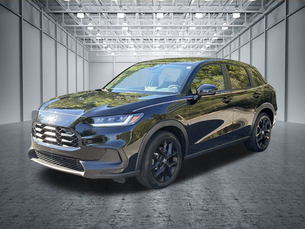 Used 2025 Honda HR-V Sport image 3