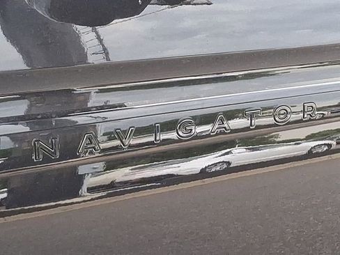 New 2025 Lincoln Navigator L Reserve w/ Jet Appearance Package image 10