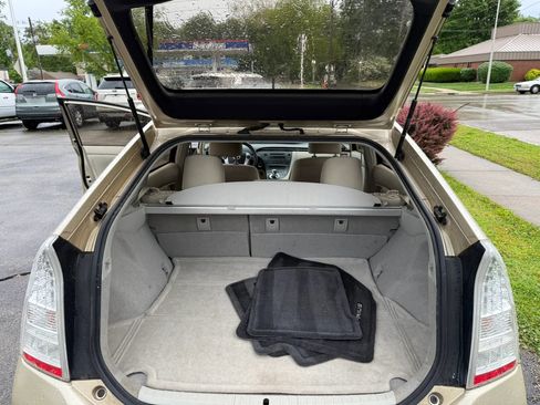 Used 2010 Toyota Prius FWD image 11
