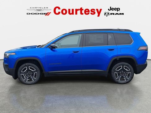 New 2026 Jeep Cherokee Laredo AWD/4WD image 6