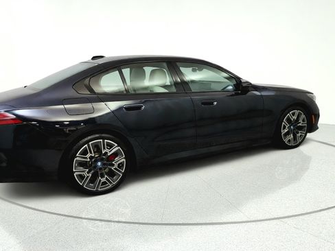 Used 2024 BMW i5 M60 w/ Premium Package AWD/4WD image 7