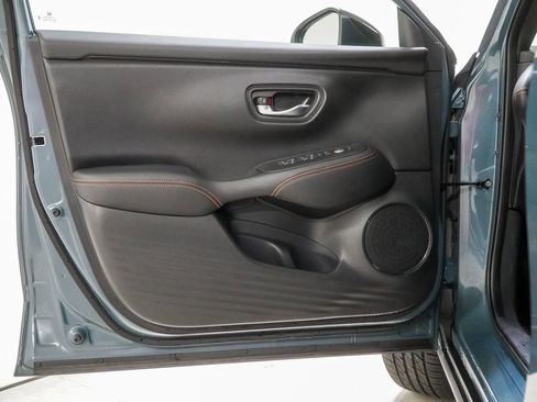 Used 2024 Honda HR-V Sport image 17