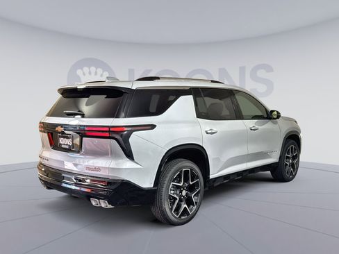New 2026 Chevrolet Traverse High Country image 7