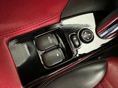 Used 2007 Saturn Sky Base w/ Premium Trim Pkg image 29