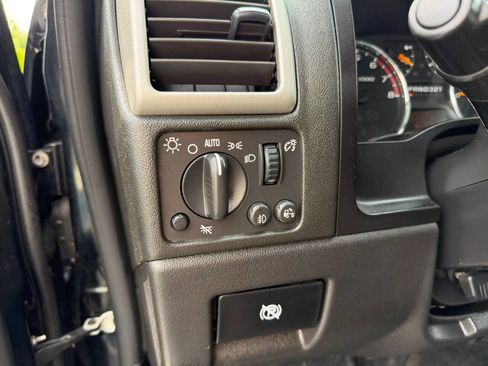 Used 2010 Chevrolet Colorado LT AWD/4WD image 28