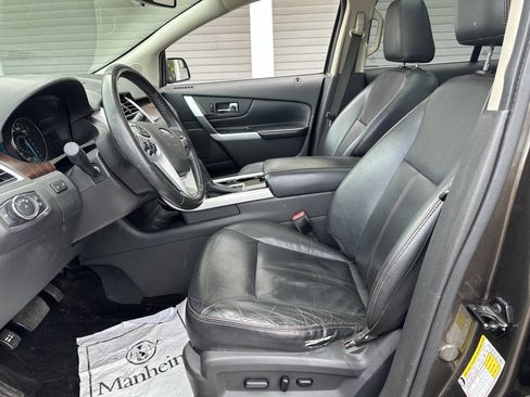 Used 2011 Ford Edge Limited AWD/4WD image 16