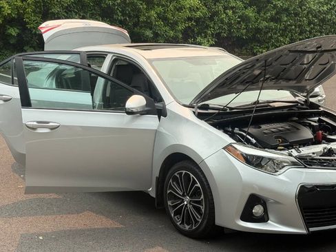 Used 2014 Toyota Corolla S w/ Driver Convenience Package FWD image 11
