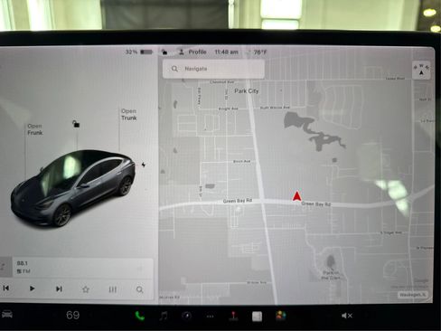 Used 2018 Tesla Model 3 Long Range image 28