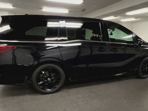 Used 2024 Honda Odyssey Sport image 9
