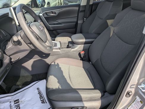 Used 2024 Toyota RAV4 XLE image 10