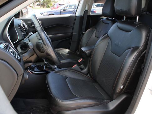 Used 2020 Jeep Compass Limited AWD/4WD image 16
