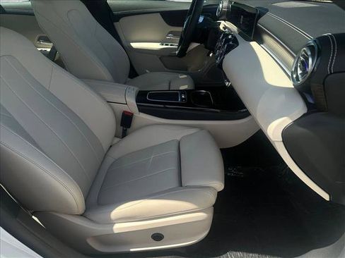 Used 2026 Mercedes-Benz CLA 250 4MATIC image 21