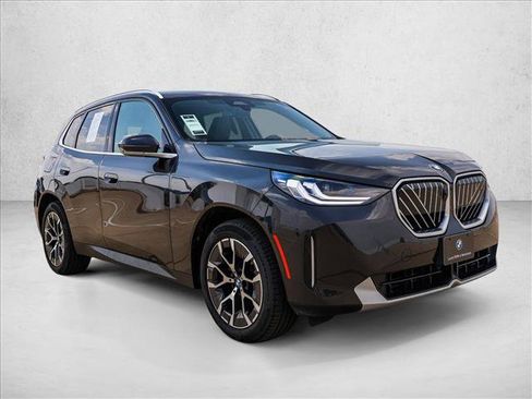 Used 2026 BMW X3 xDrive30i AWD/4WD image 3