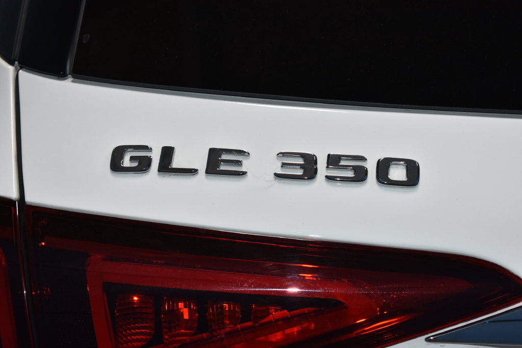Used 2020 Mercedes-Benz GLE 350 4MATIC image 31