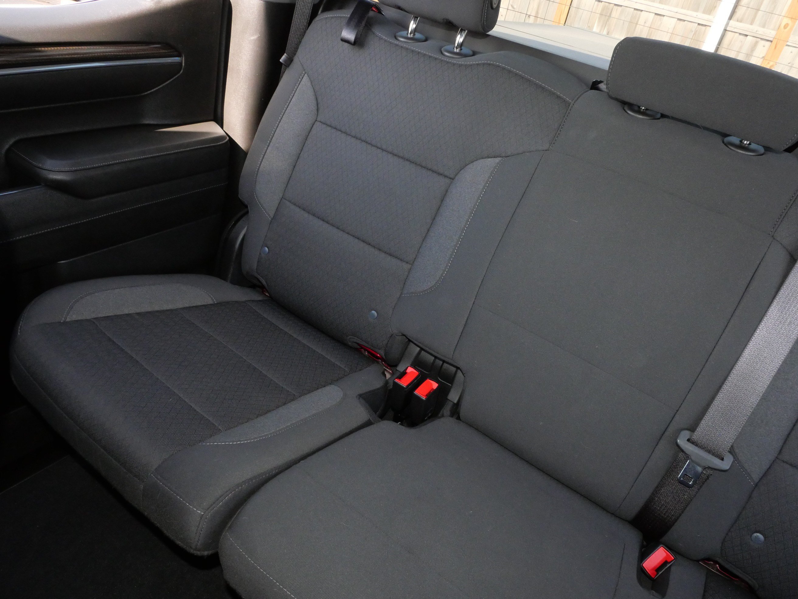 Used 2023 Chevrolet Silverado 1500 LT AWD/4WD image 12