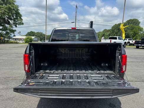 Used 2020 Ford F150 Lariat AWD/4WD image 9