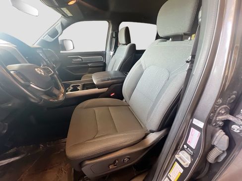 Used 2021 RAM 1500 Big Horn RWD image 21