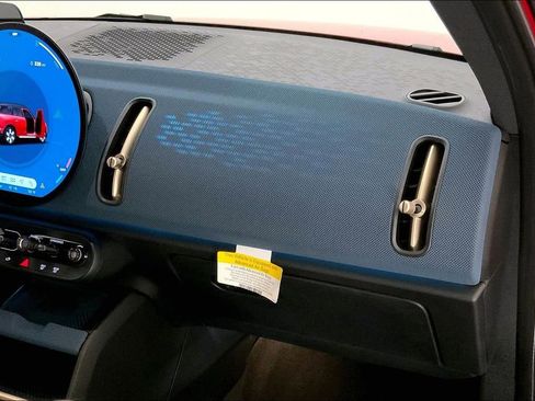 Certified 2025 MINI Cooper Countryman S image 23