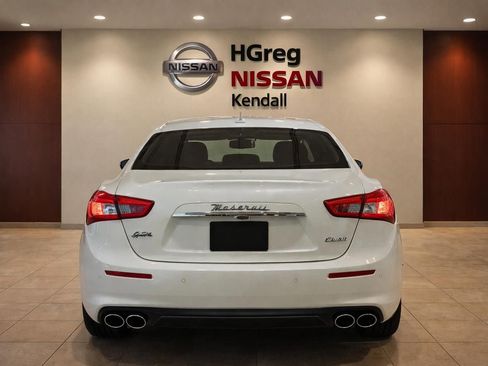 Used 2018 Maserati Ghibli RWD image 6