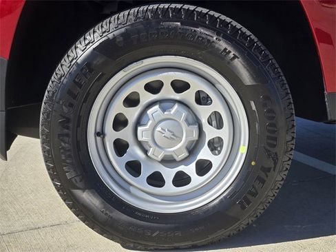 New 2026 Chevrolet Colorado W/T image 8