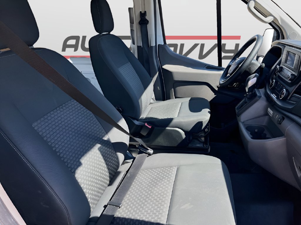 Used 2025 Ford Transit 250 Low Roof w/ Exterior Upgrade Package RWD image 23