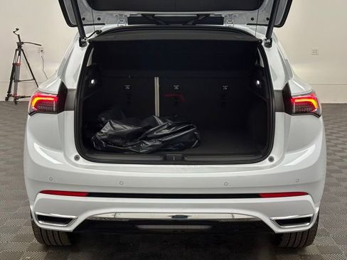 New 2026 Buick Envision Avenir image 10