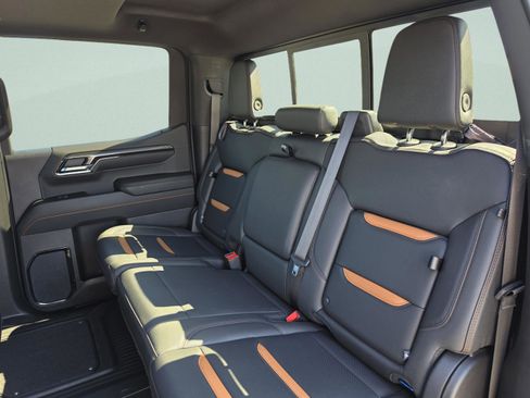 Certified 2023 GMC Sierra 1500 AT4 w/ AT4 Premium Package AWD/4WD image 19
