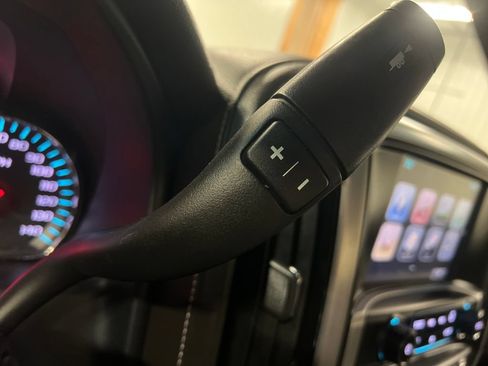 Used 2018 GMC Sierra 1500 SLT w/ SLT Premium Package AWD/4WD image 27