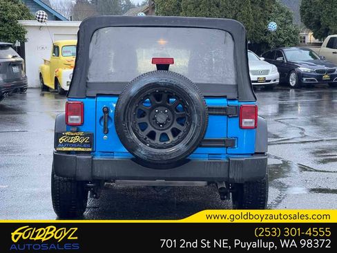 Used 2016 Jeep Wrangler Unlimited Sport image 5