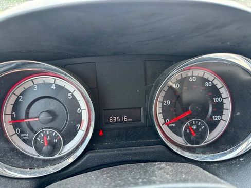 Used 2019 Dodge Grand Caravan SE FWD image 7