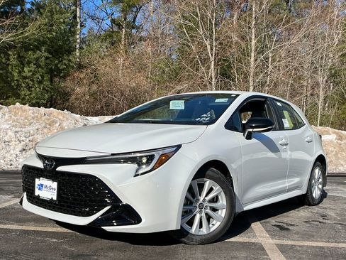 New 2026 Toyota Corolla SE image 1