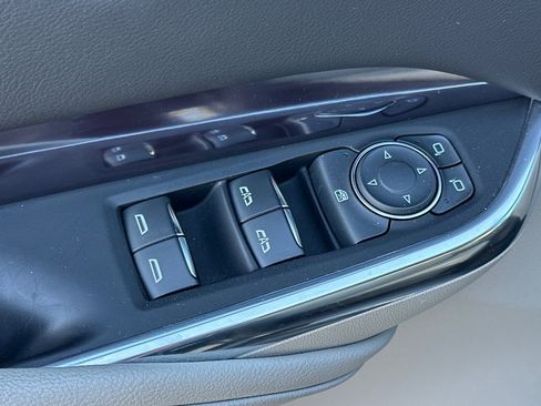 Certified 2023 Cadillac XT4 Luxury image 12