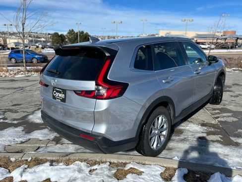 Used 2025 Honda CR-V EX-L image 8