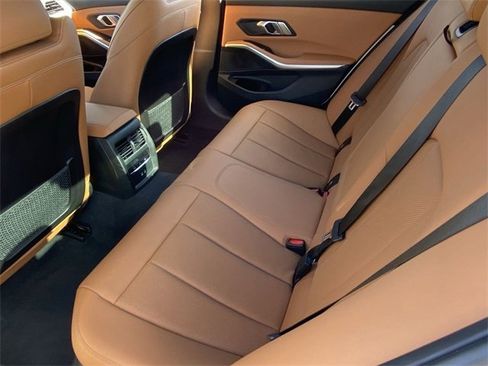 Used 2023 BMW 330i 330i w/ M Sport Package image 16