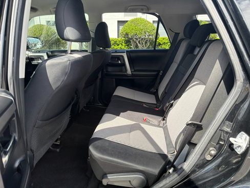 Used 2015 Toyota 4Runner SR5 RWD image 13