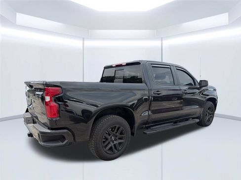 Used 2025 Chevrolet Silverado 1500 RST AWD/4WD image 6