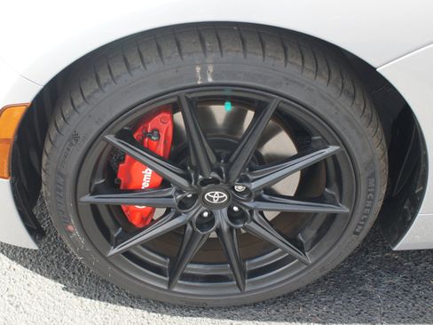 Used 2025 Toyota GR86 Premium w/ Performance Package RWD image 23