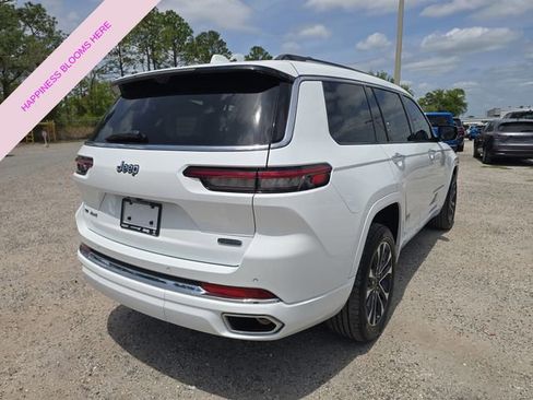 Certified 2021 Jeep Grand Cherokee L Overland w/ Advanced Protech Group III AWD/4WD image 4
