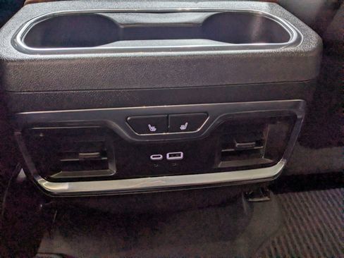 Used 2025 GMC Sierra 2500 Denali Ultimate AWD/4WD image 24