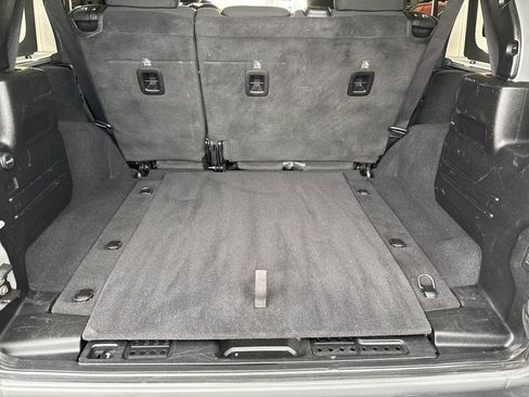 Used 2021 Jeep Wrangler Unlimited Rubicon image 17