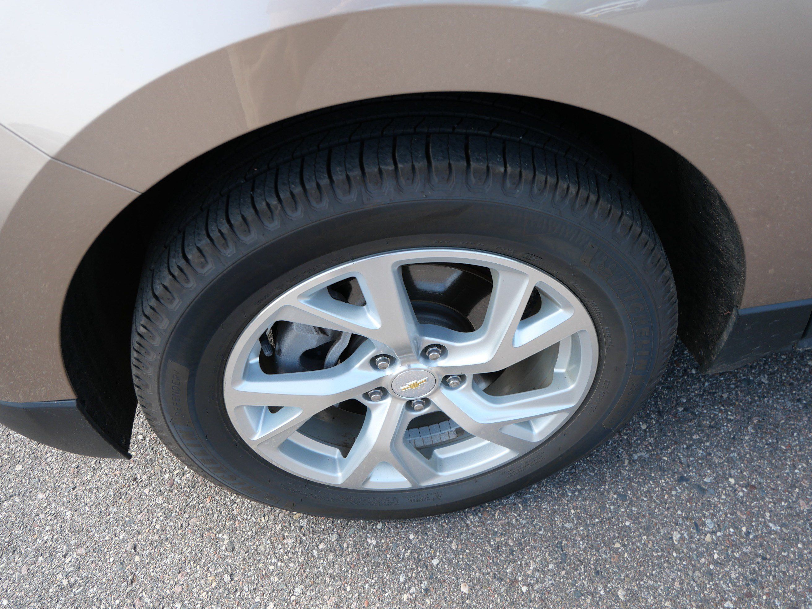 Used 2019 Chevrolet Equinox LT AWD/4WD image 16