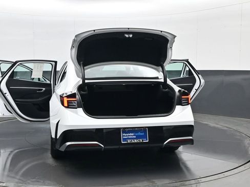 Certified 2025 Hyundai Sonata SEL image 32