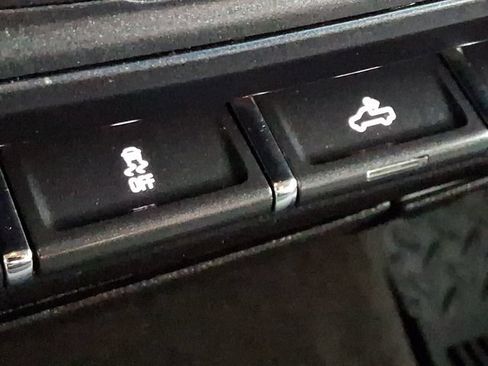 Used 2017 Chevrolet Silverado 1500 W/T w/ WT Convenience Package AWD/4WD image 24