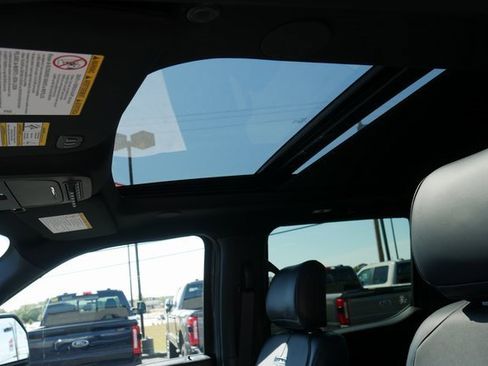 New 2026 Ford F250 Platinum image 3